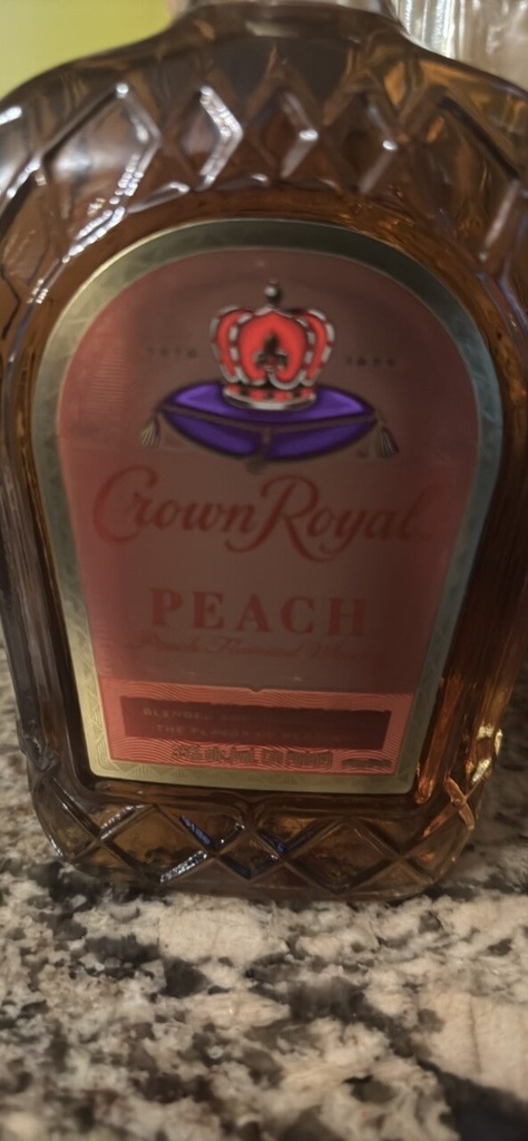 CROWN ROYAL PEACH 750ML