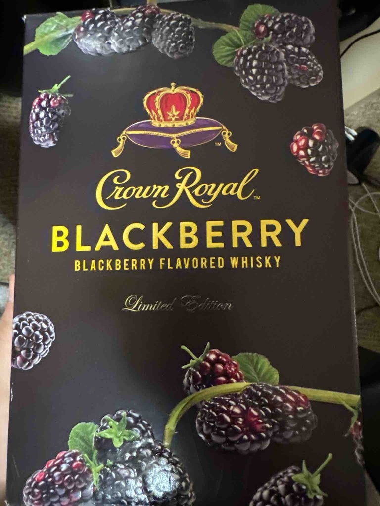 CROWN ROYAL BLACKBERRY 750 ML