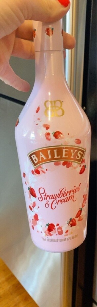 BRAILYS STRAWBERRIES & CREAM
